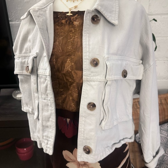 Zara Crop Denim Jacket - Picture 4 of 5